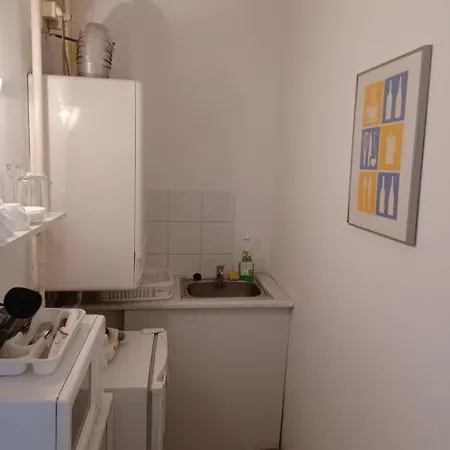 Apartment S48 Apartmanhaz